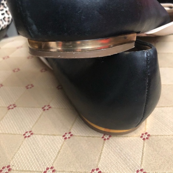 Trina Turk flat shoes - Picture 3 of 8